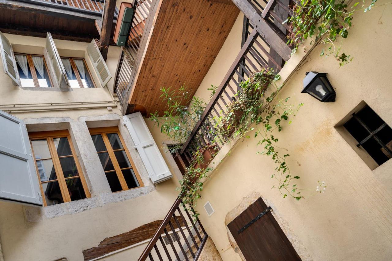 La Cour Filaterie - Suite Of 30 Sq M In The Annecy Breakfast Included 外观 照片